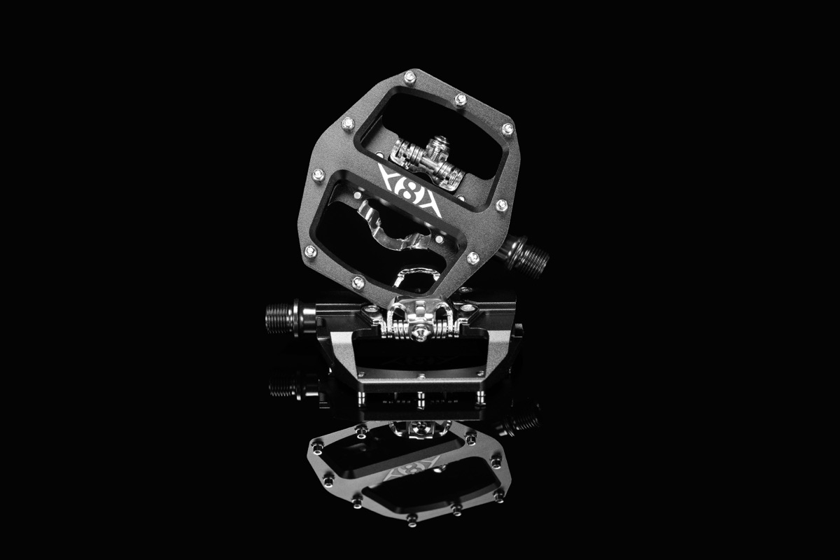 Origin8 Dual Sport Maxi pedal, clip and platform sides visible